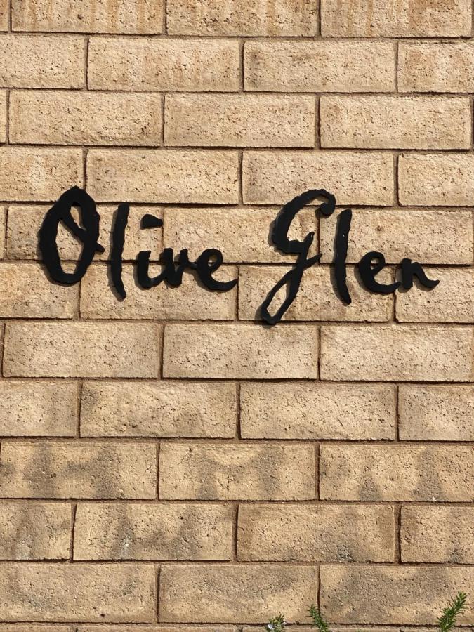 Olive Glen Hotel Los Angeles Exterior photo